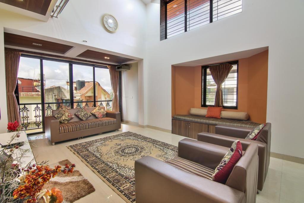 Titan villa Panchgani Exteriör bild